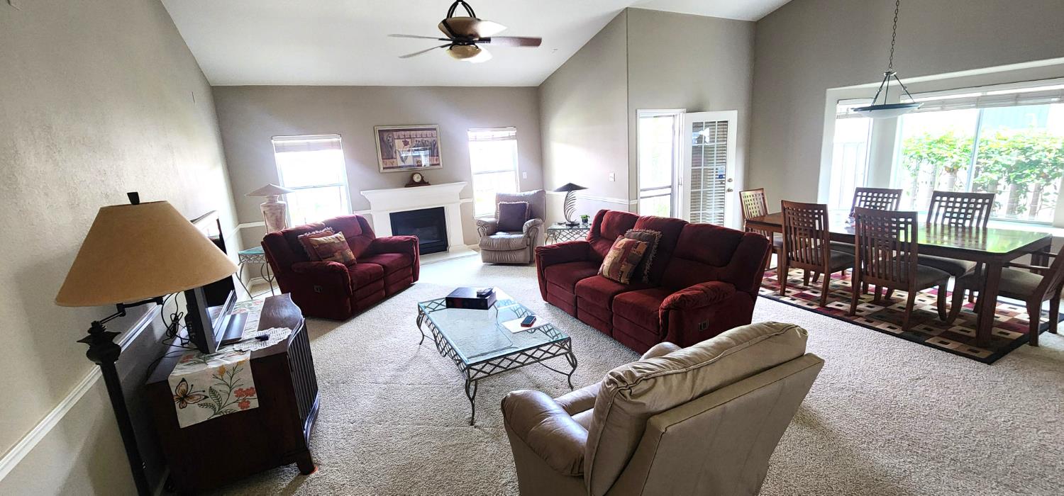 6654 E Liberty Avenue E, Fresno, CA, 93727