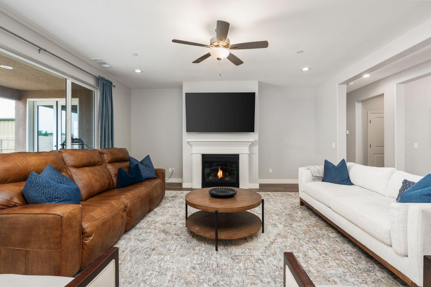 3428 N Crenshaw, Visalia, CA, 93291