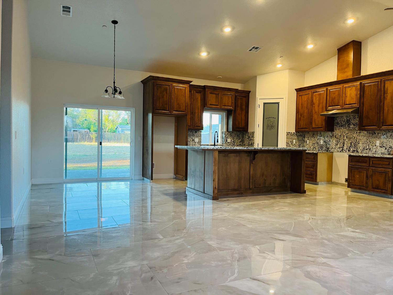 25791 Pickford Drive, Madera, CA, 93638