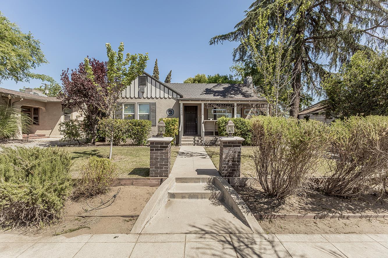Single Family in Fresno - main photo