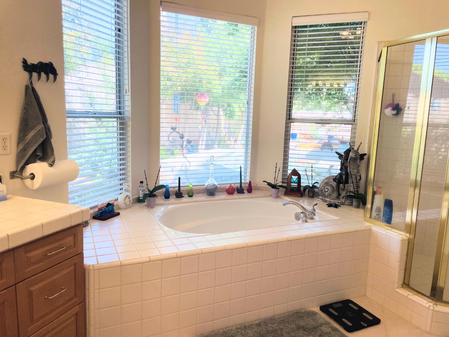 563 W Omaha Avenue, Clovis, CA, 93619