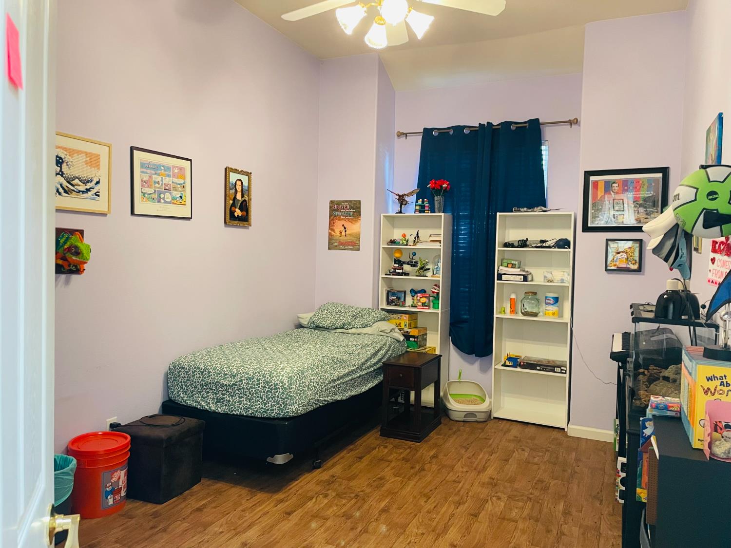 563 W Omaha Avenue, Clovis, CA, 93619