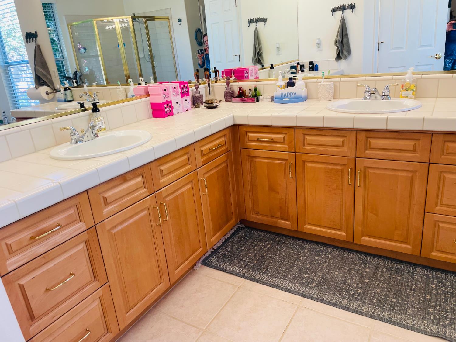 563 W Omaha Avenue, Clovis, CA, 93619