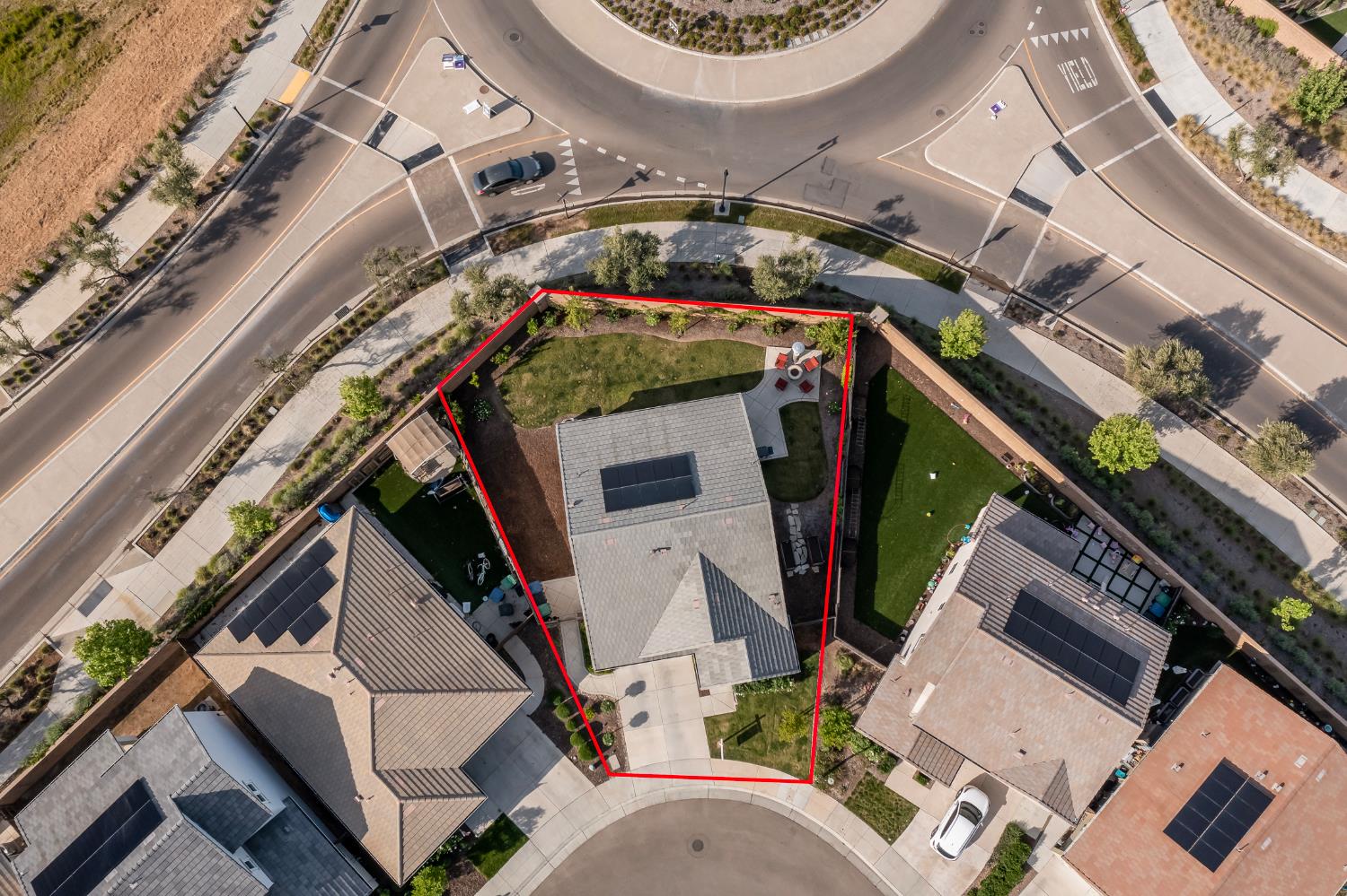 998 Ponderosa Way W, Madera, CA, 93636