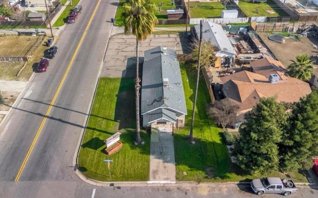 260 Lod Angeles N, Tulare, CA, 93274
