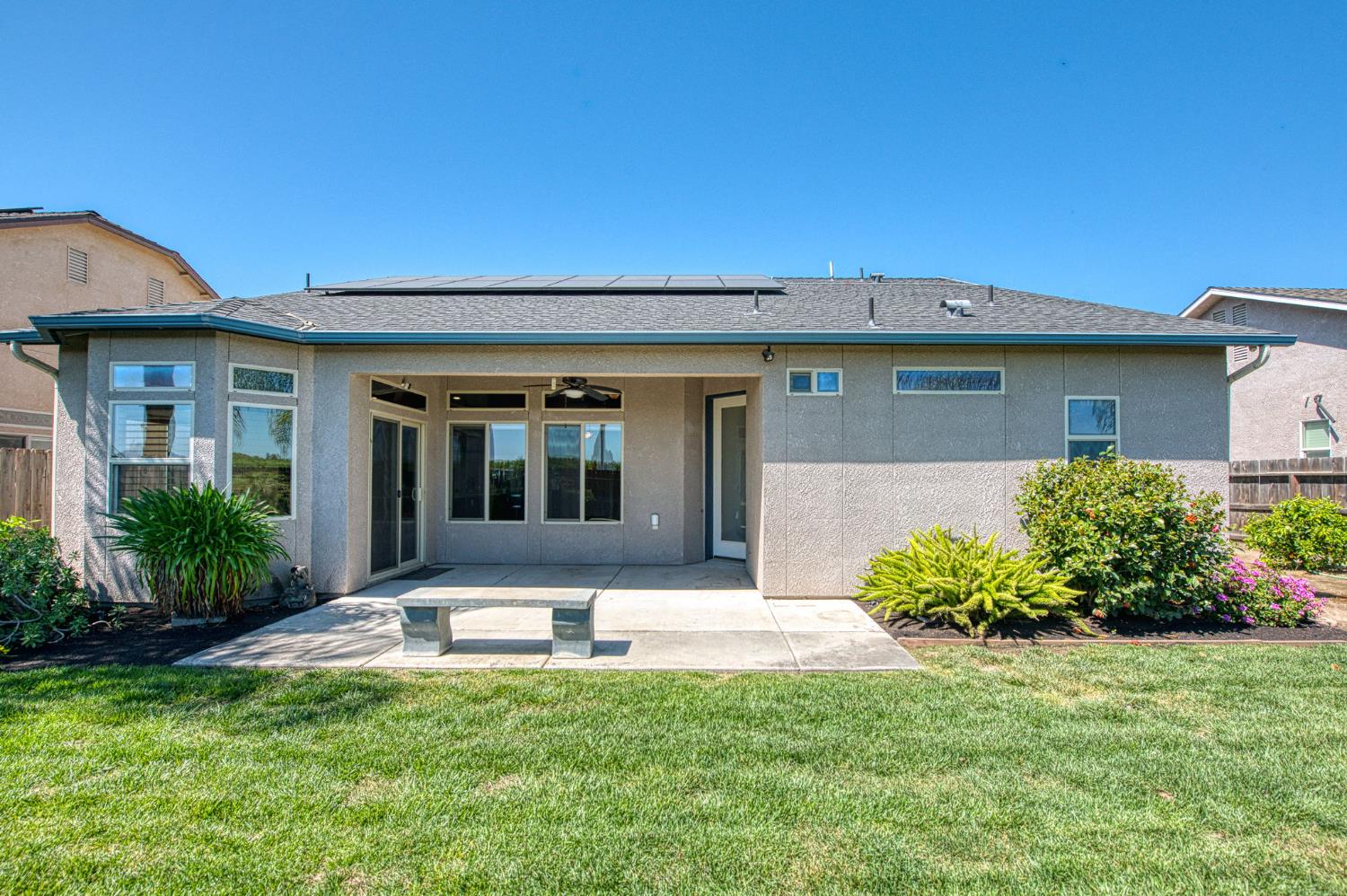 2952 25th Avenue, Kingsburg, CA, 93631