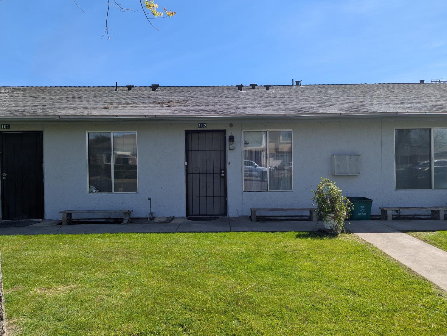 Fourplex in Sanger - photo 3