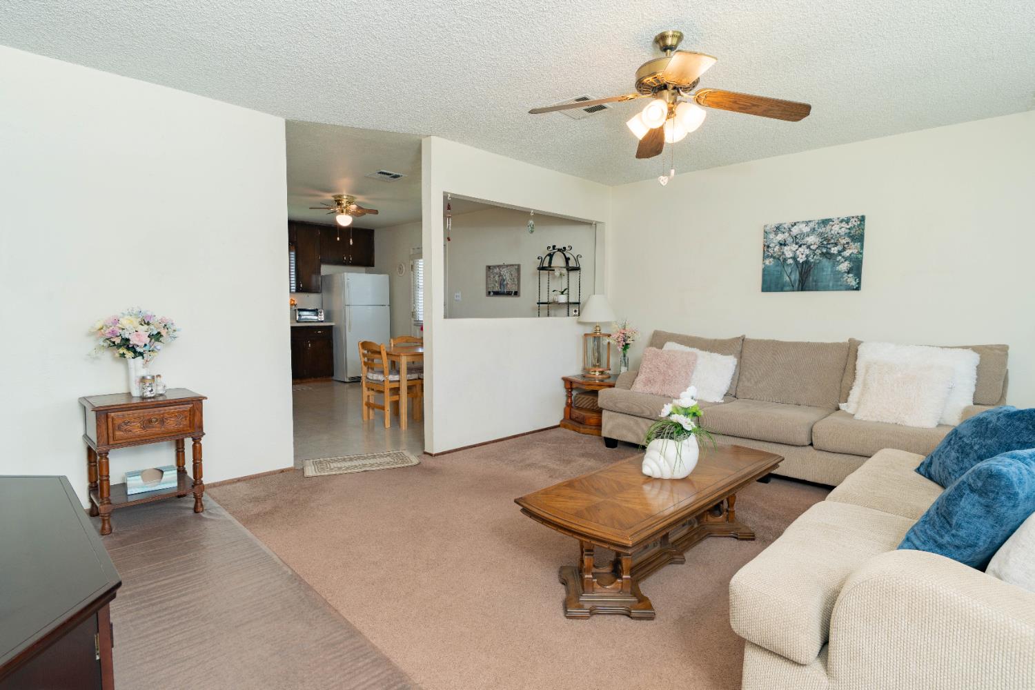 Single Family in Lemoore - photo 3