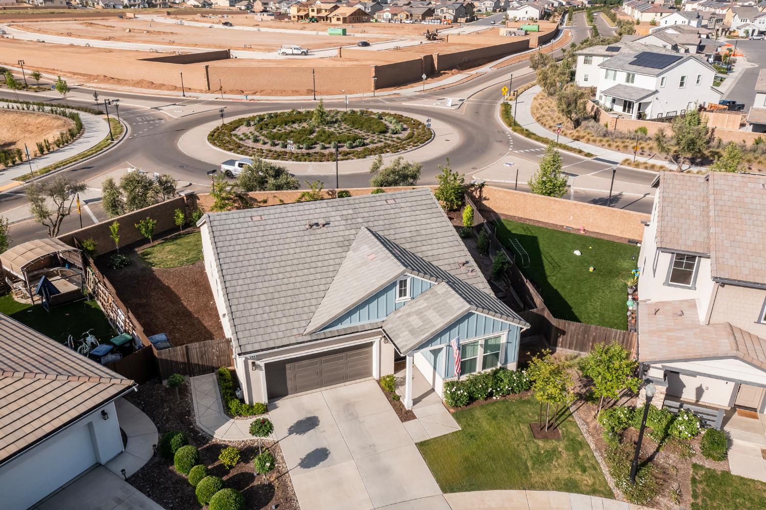 998 Ponderosa Way W, Madera, CA, 93636