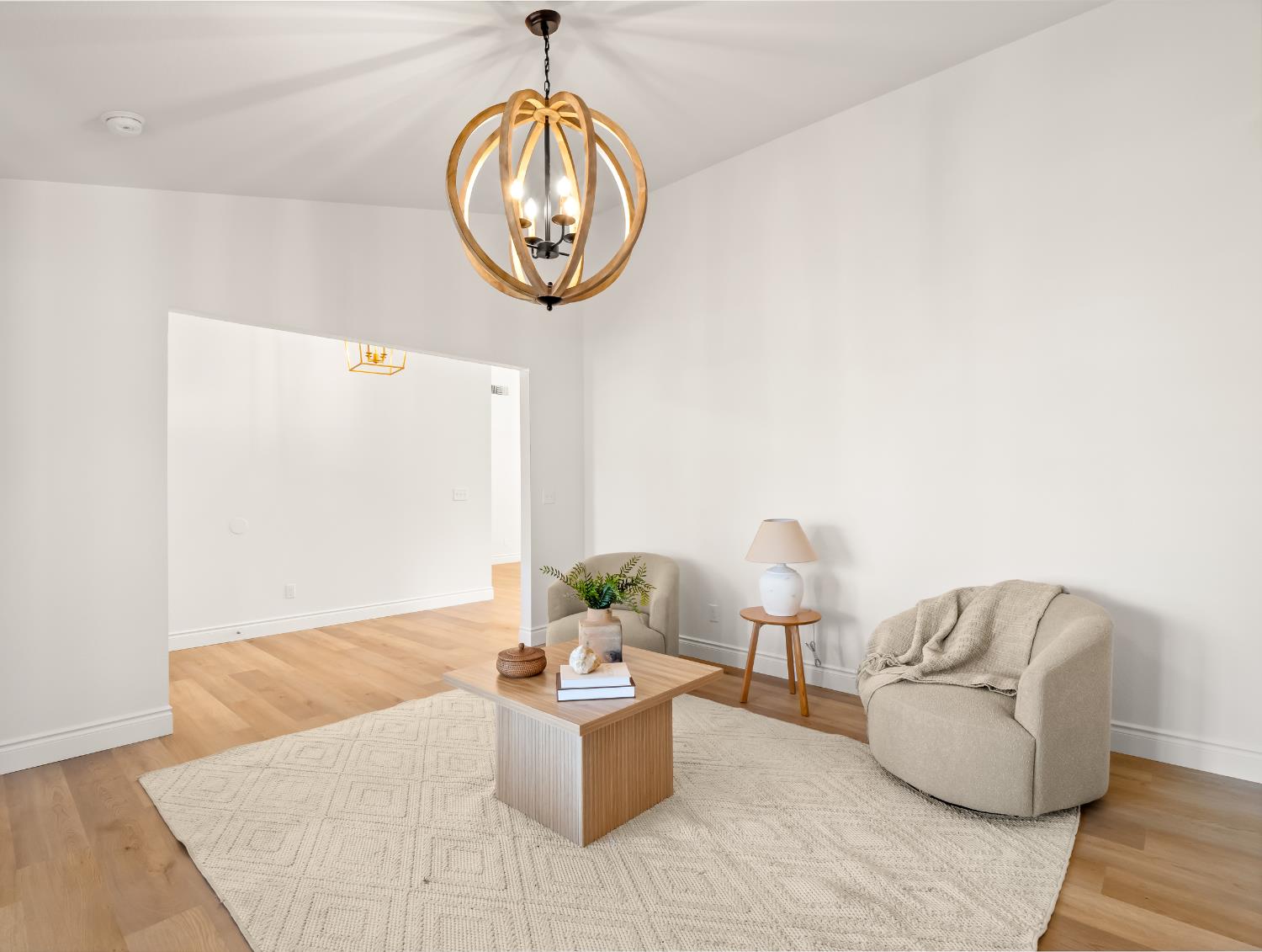 1115 W Minarets Avenue, Fresno, CA, 93650