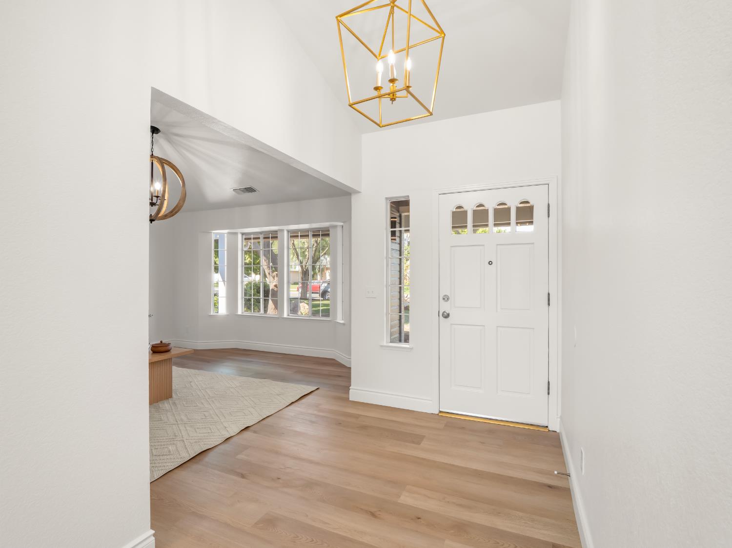 1115 W Minarets Avenue, Fresno, CA, 93650