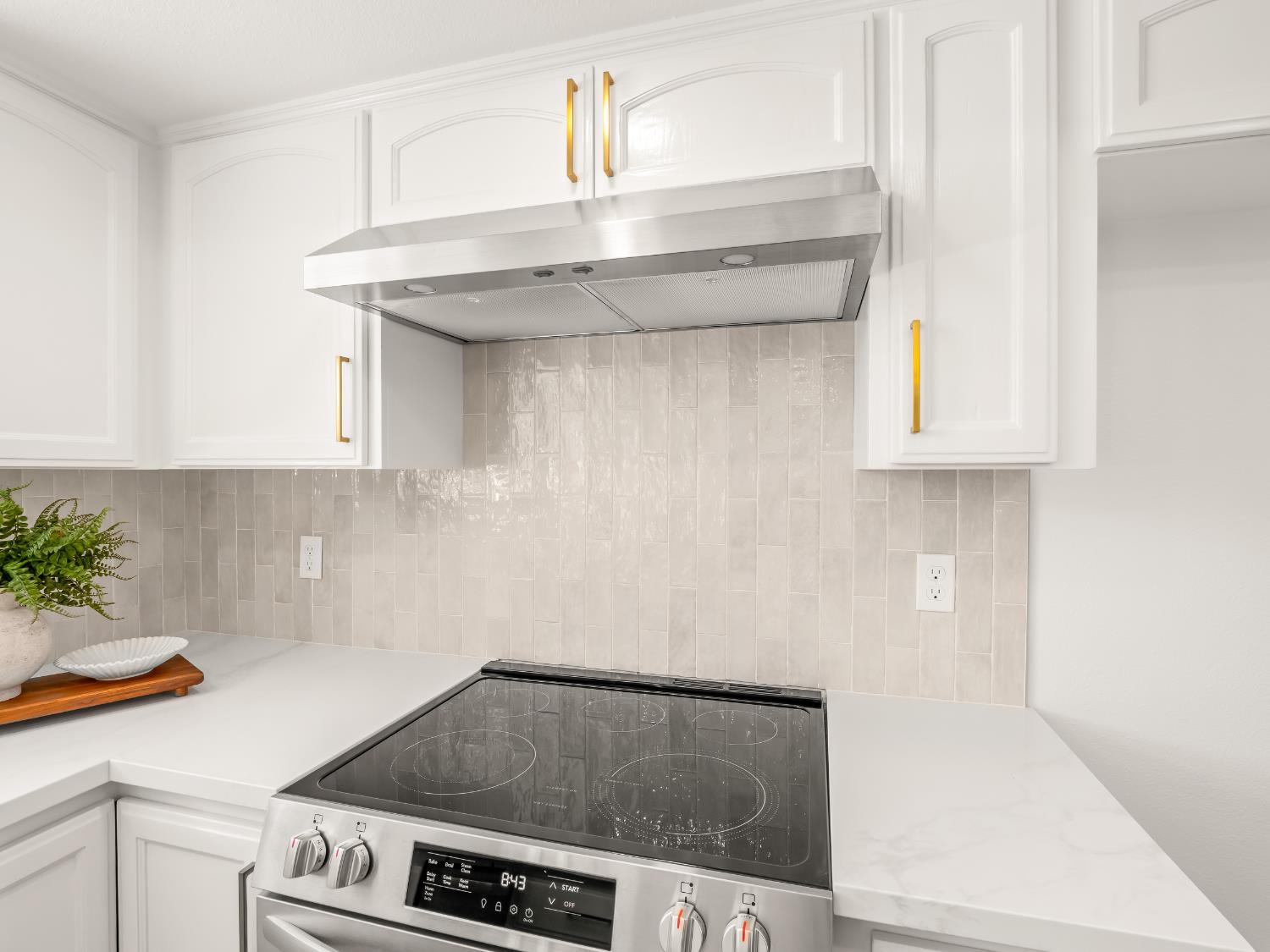 1115 W Minarets Avenue, Fresno, CA, 93650