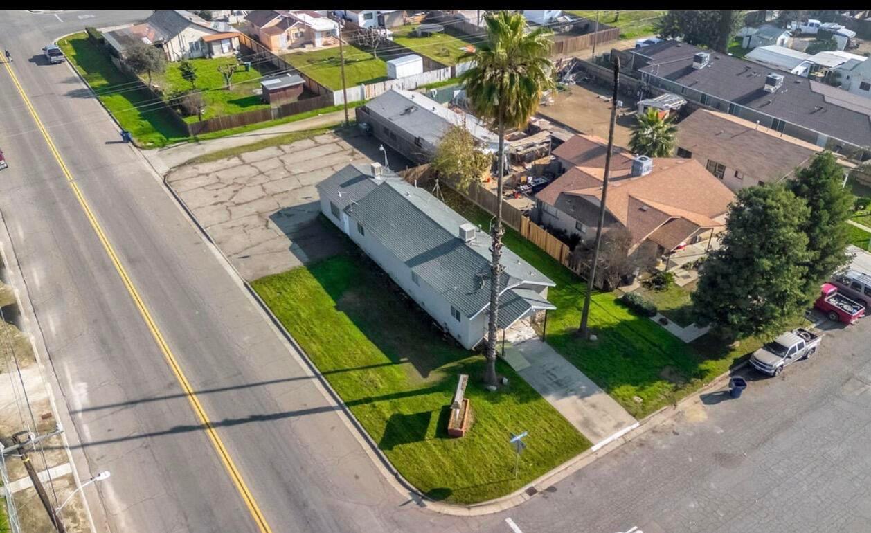 260 Lod Angeles N, Tulare, CA, 93274