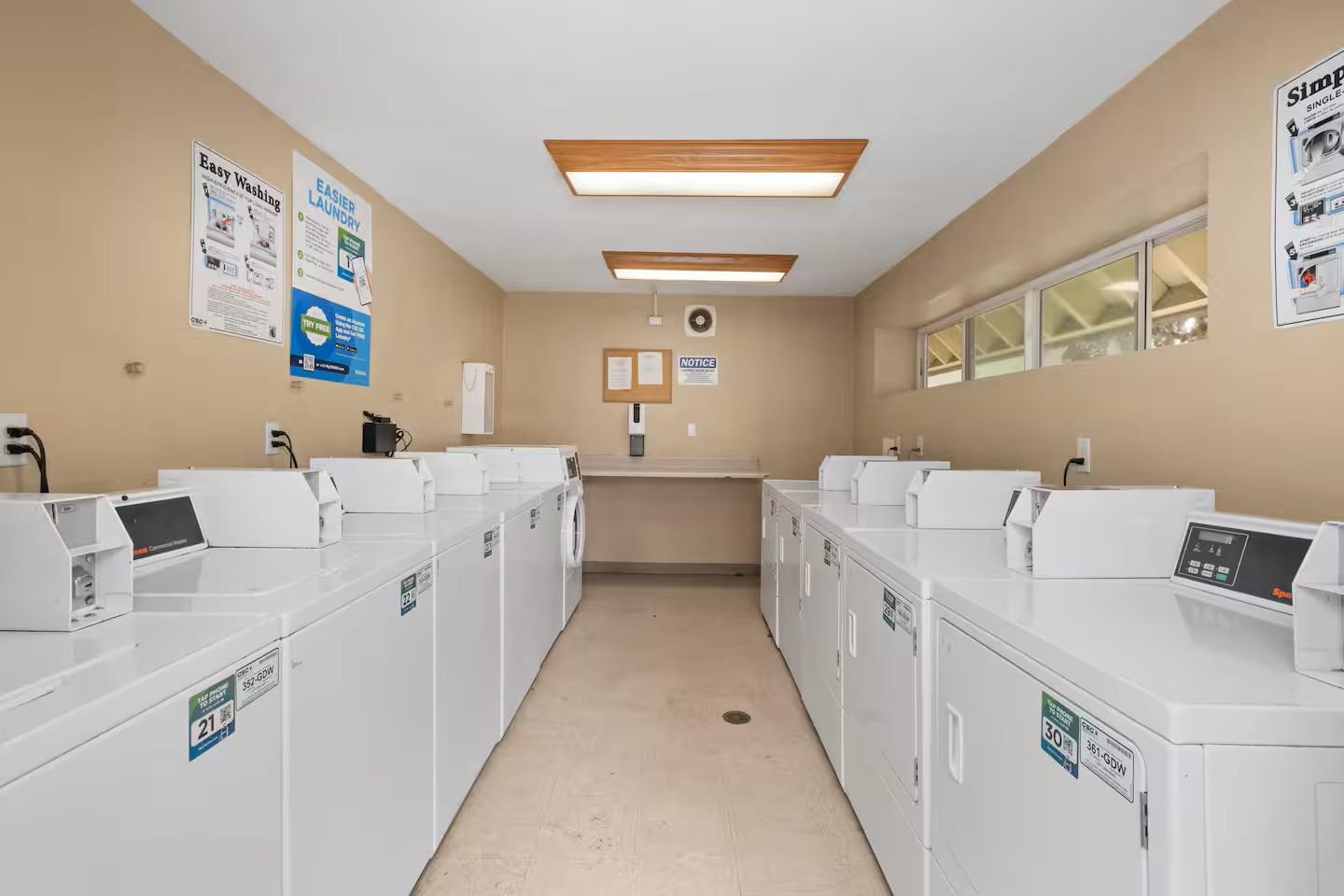 2881 Huntington Boulevard UNIT&nbsp;225, Fresno, CA, 93721