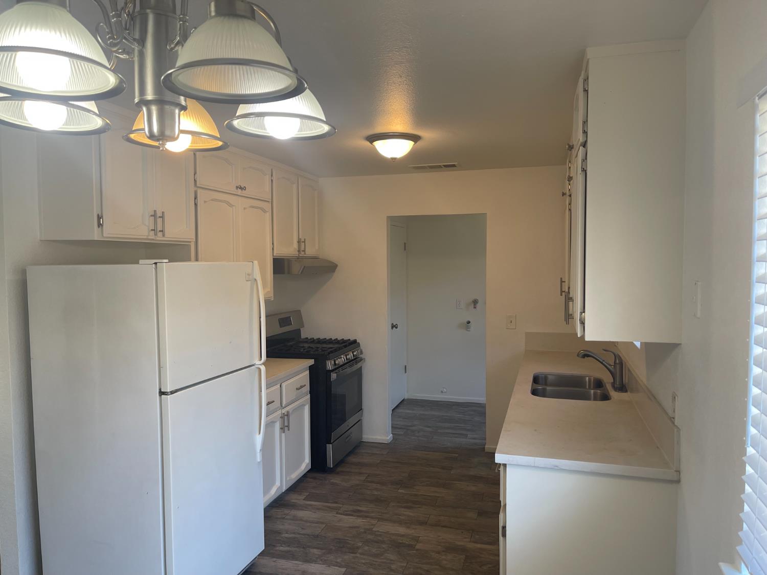 2626 W Garland Avenue, Fresno, CA, 93705