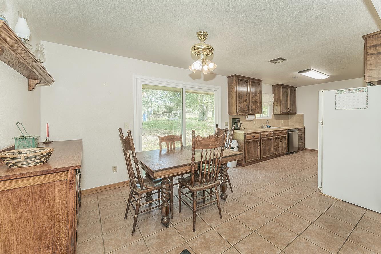 26045 Pittman Hill (Sales Crk) Road, Clovis, CA, 93619