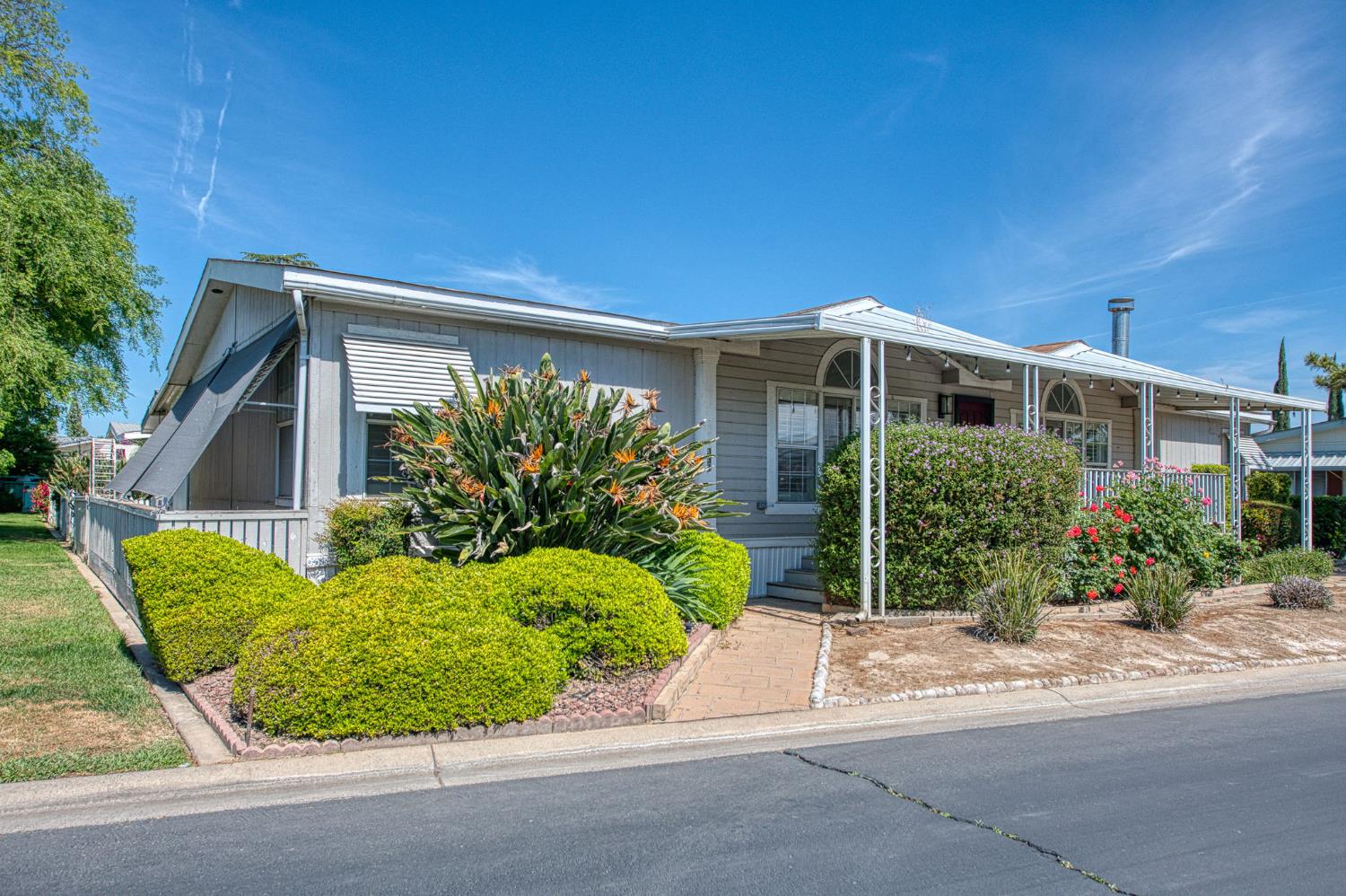 Mobile Home in Fresno - photo 2
