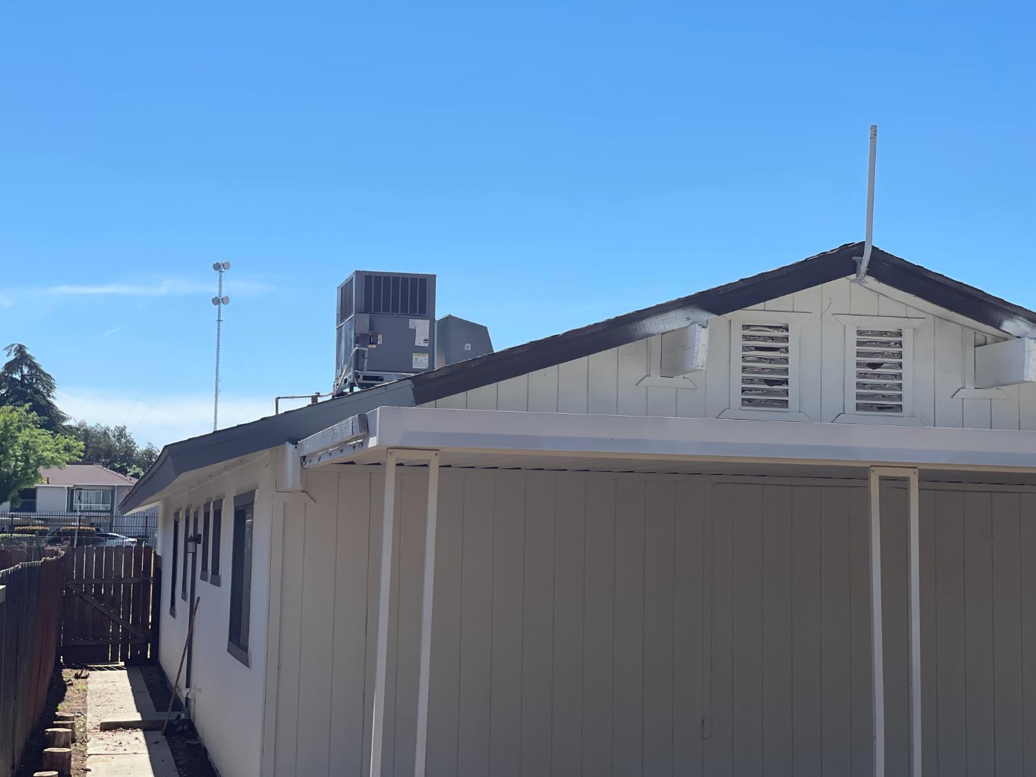 2626 W Garland Avenue, Fresno, CA, 93705