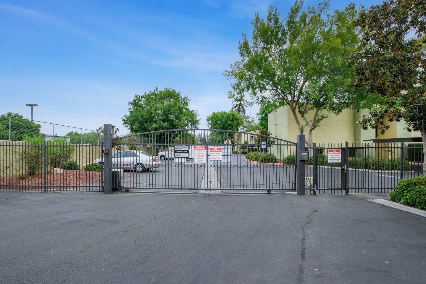 2881 Huntington Boulevard UNIT&nbsp;225, Fresno, CA, 93721