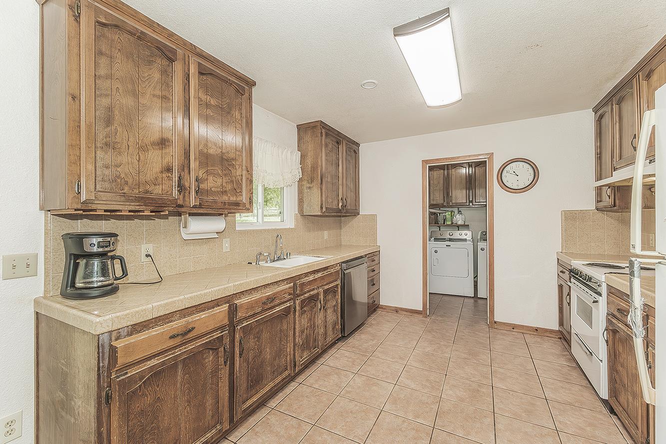 26045 Pittman Hill (Sales Crk) Road, Clovis, CA, 93619