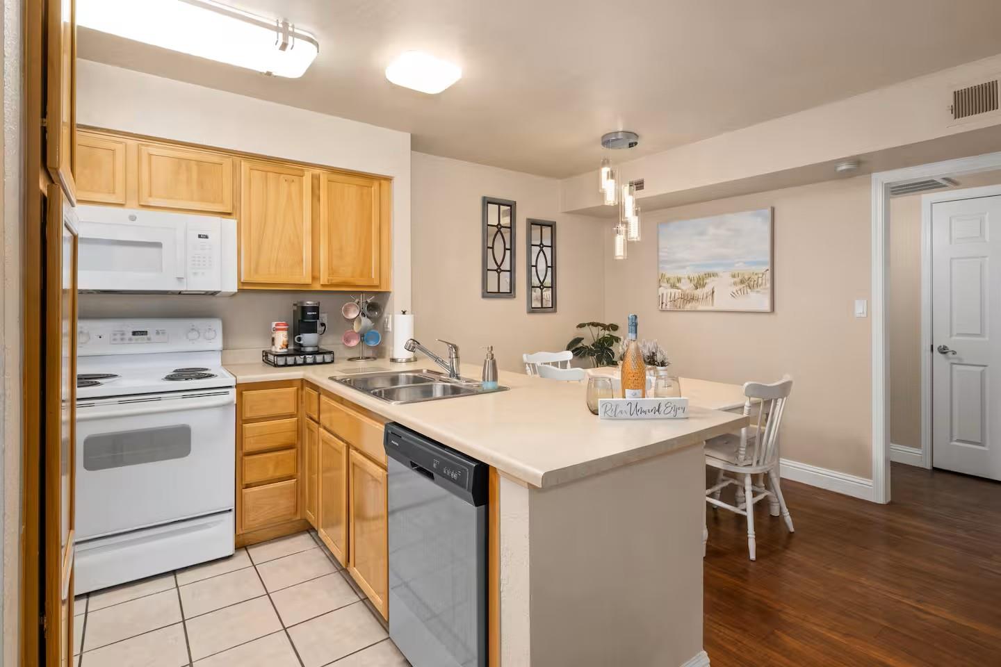 2881 Huntington Boulevard UNIT&nbsp;225, Fresno, CA, 93721