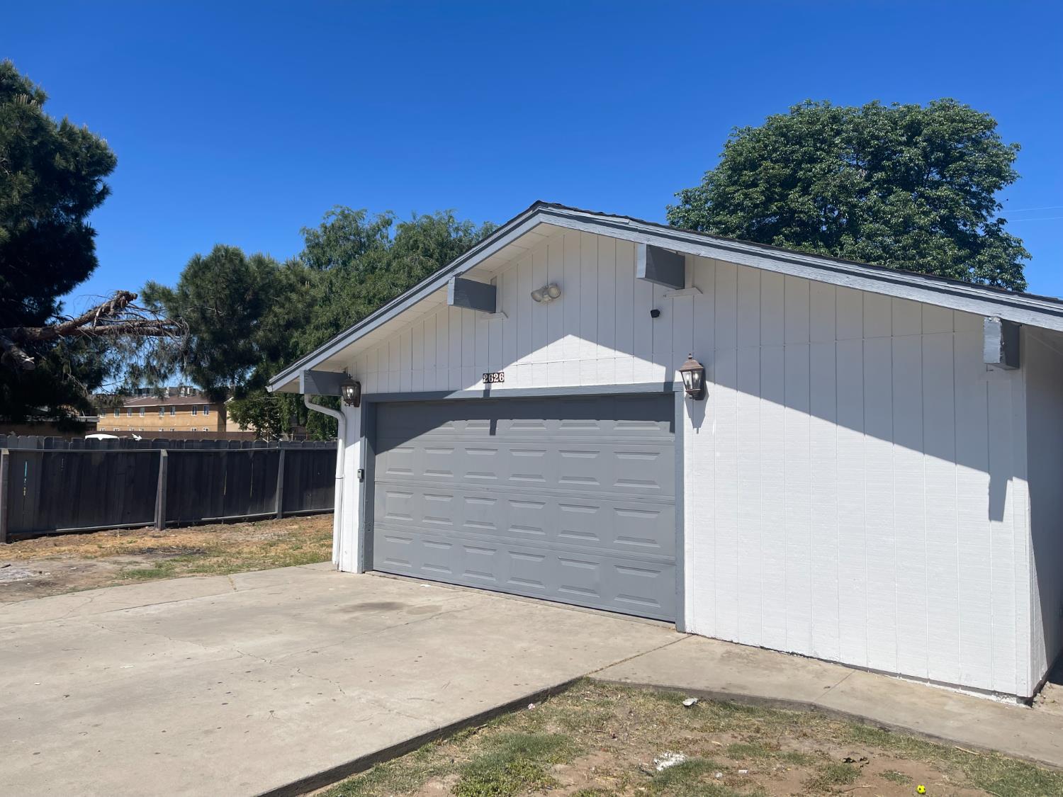 2626 W Garland Avenue, Fresno, CA, 93705