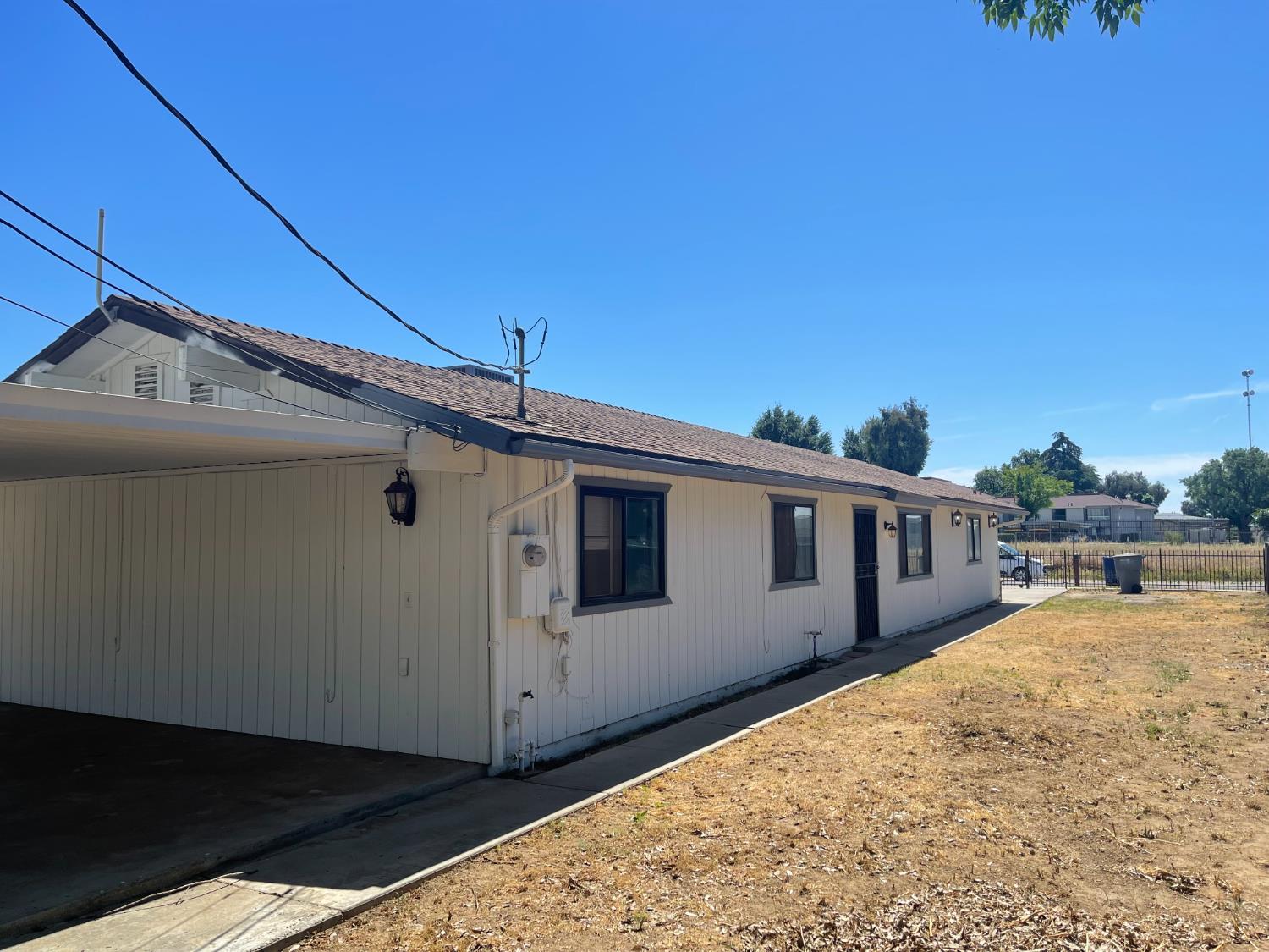 2626 W Garland Avenue, Fresno, CA, 93705