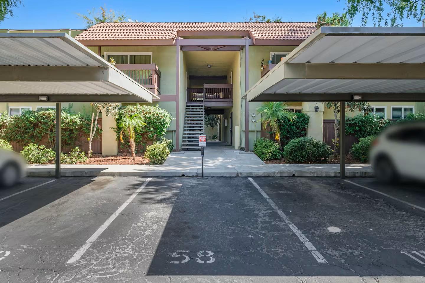 2881 Huntington Boulevard UNIT&nbsp;225, Fresno, CA, 93721