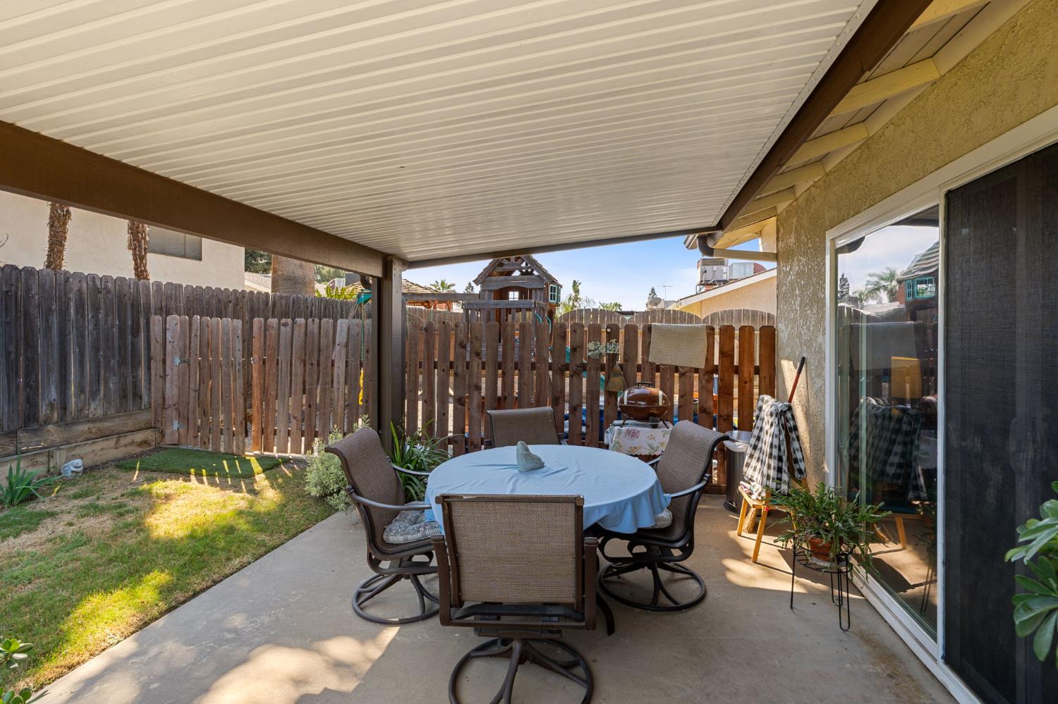 465 Bliss Avenue, Clovis, CA, 93611