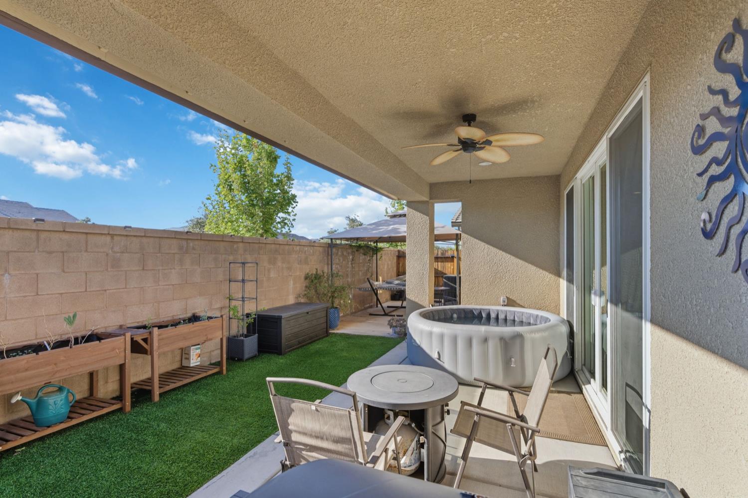 398 Atlantica Drive S, Madera, CA, 93636