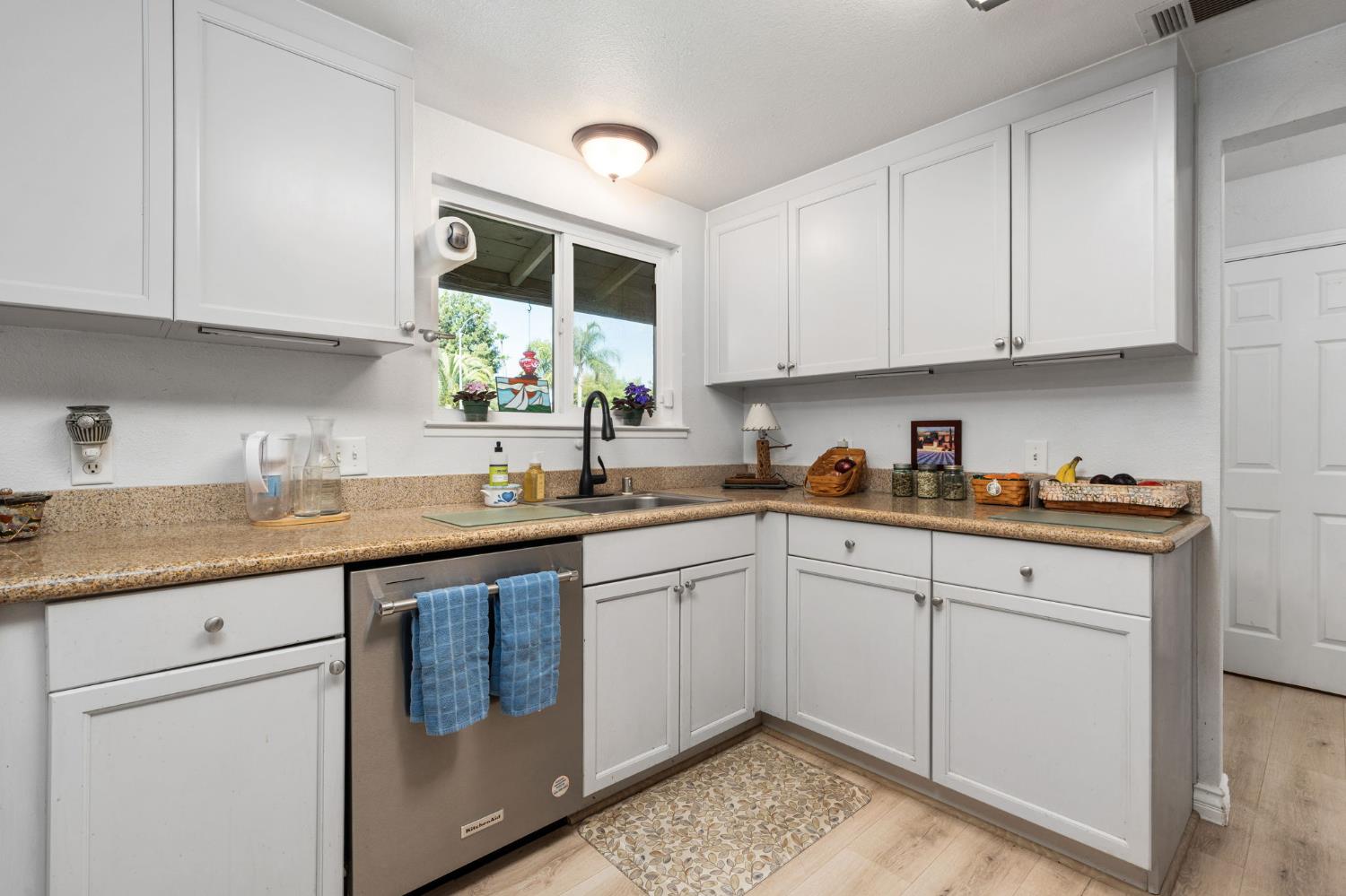 465 Bliss Avenue, Clovis, CA, 93611