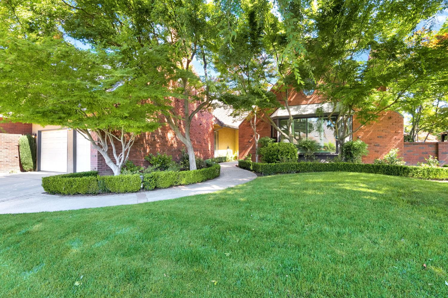 Single Family in Fresno - photo 3