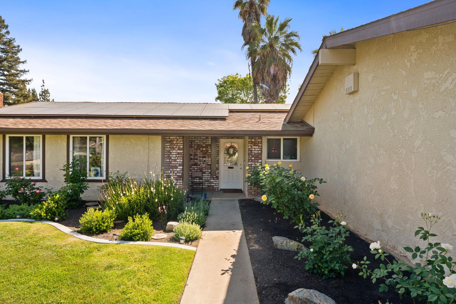 465 Bliss Avenue, Clovis, CA, 93611