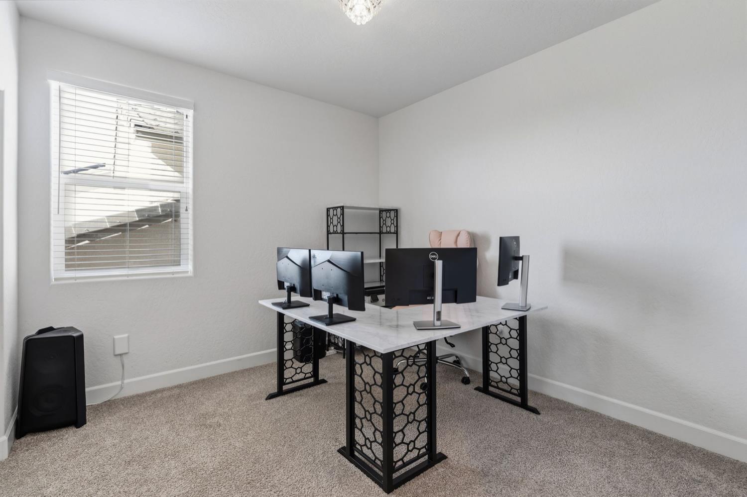 398 Atlantica Drive S, Madera, CA, 93636