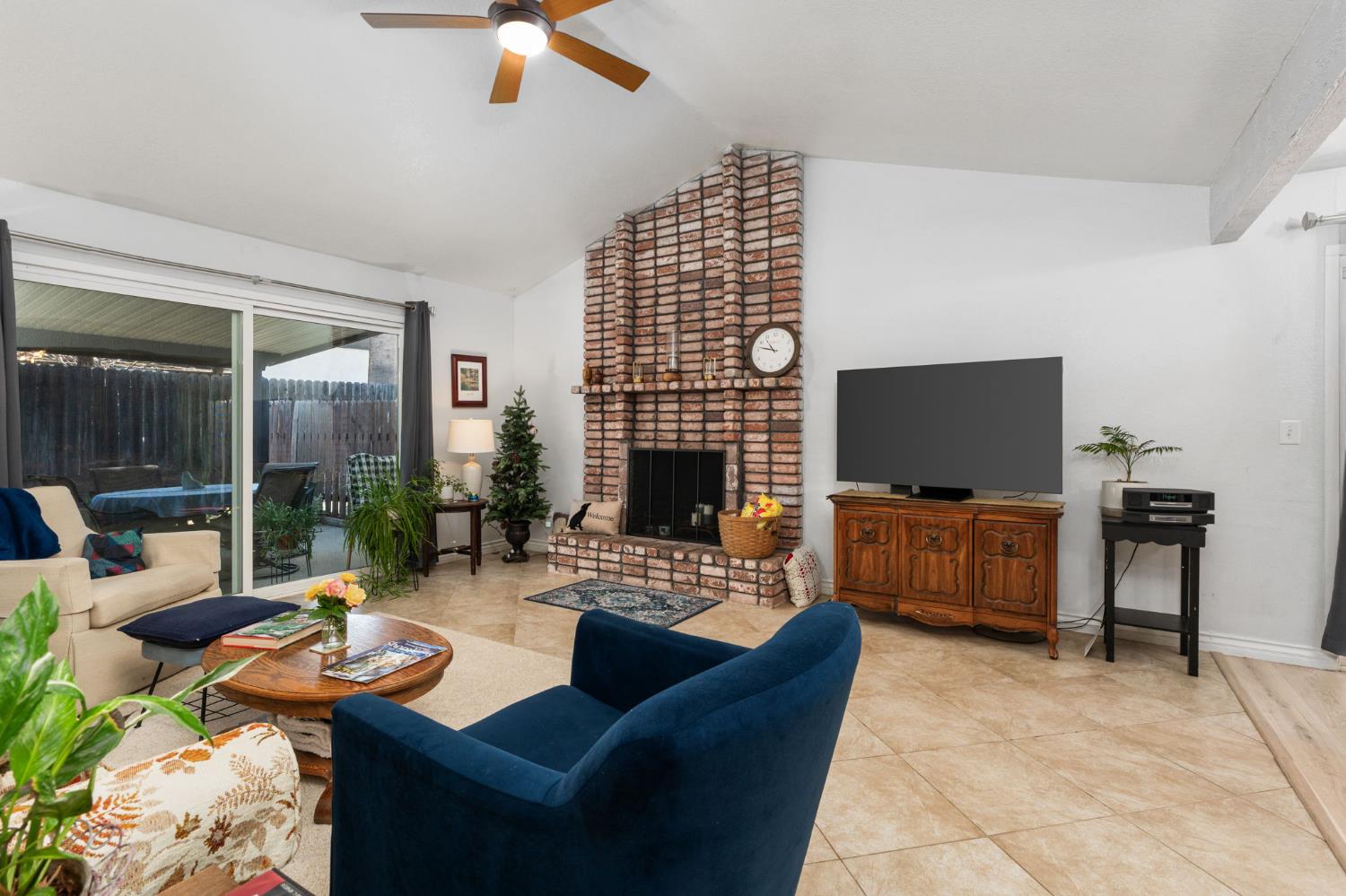 465 Bliss Avenue, Clovis, CA, 93611