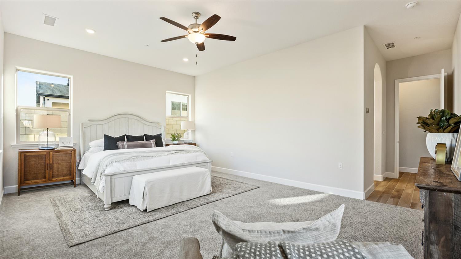 2548 N Annie Drive, Fresno, CA, 93727