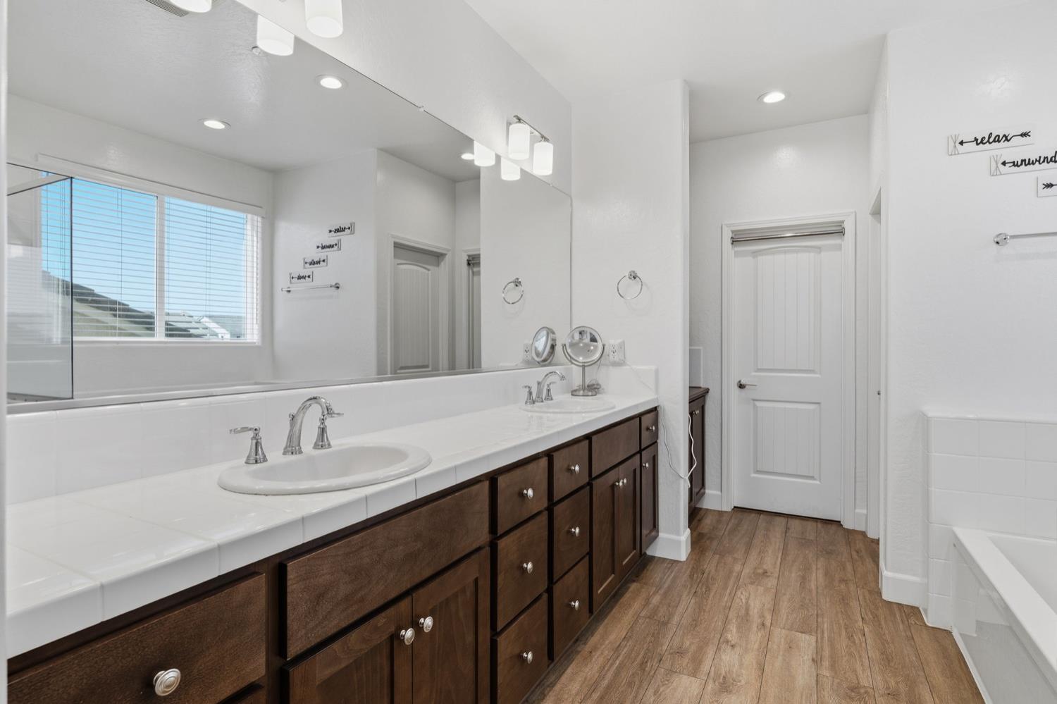 398 Atlantica Drive S, Madera, CA, 93636