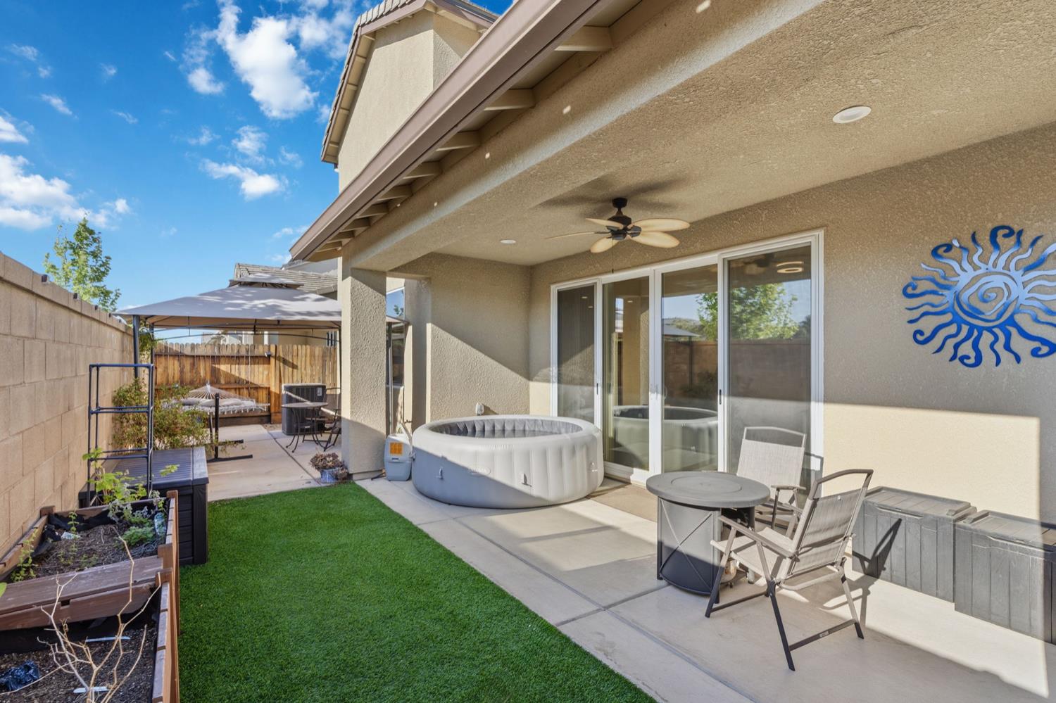 398 Atlantica Drive S, Madera, CA, 93636