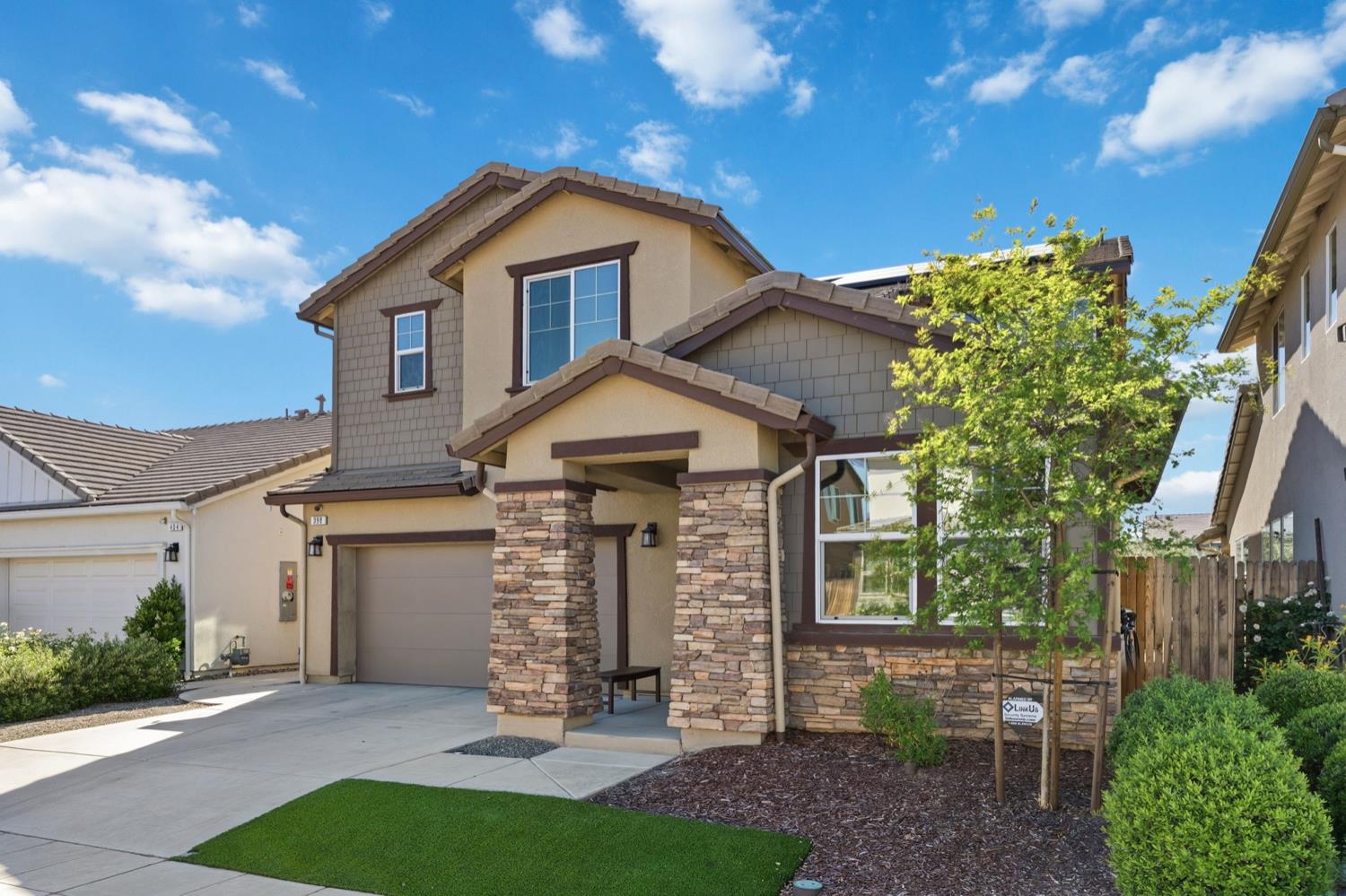 398 Atlantica Drive S, Madera, CA, 93636