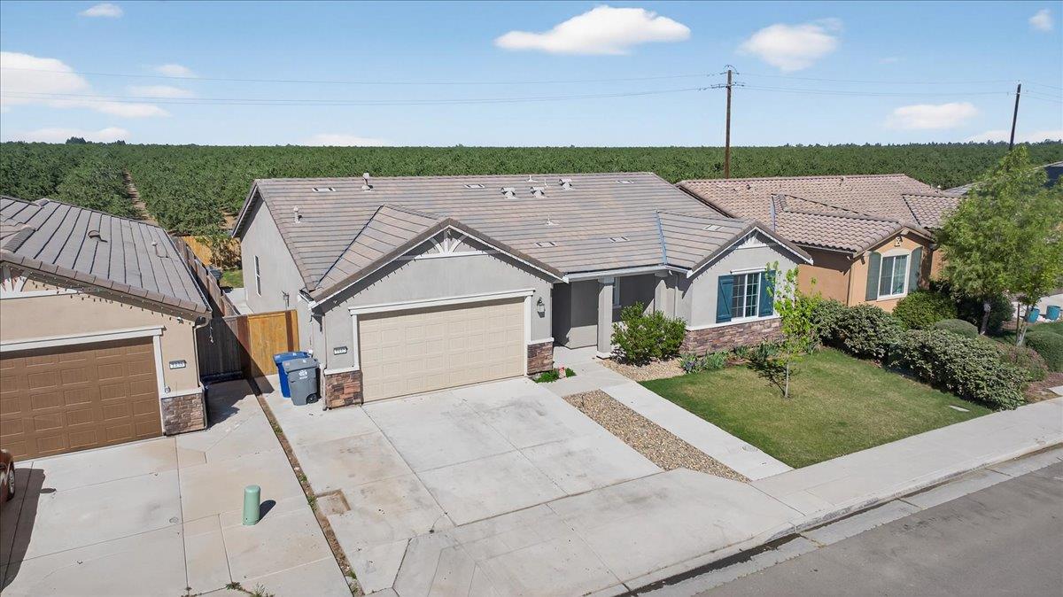 Single Family in Madera - photo 2