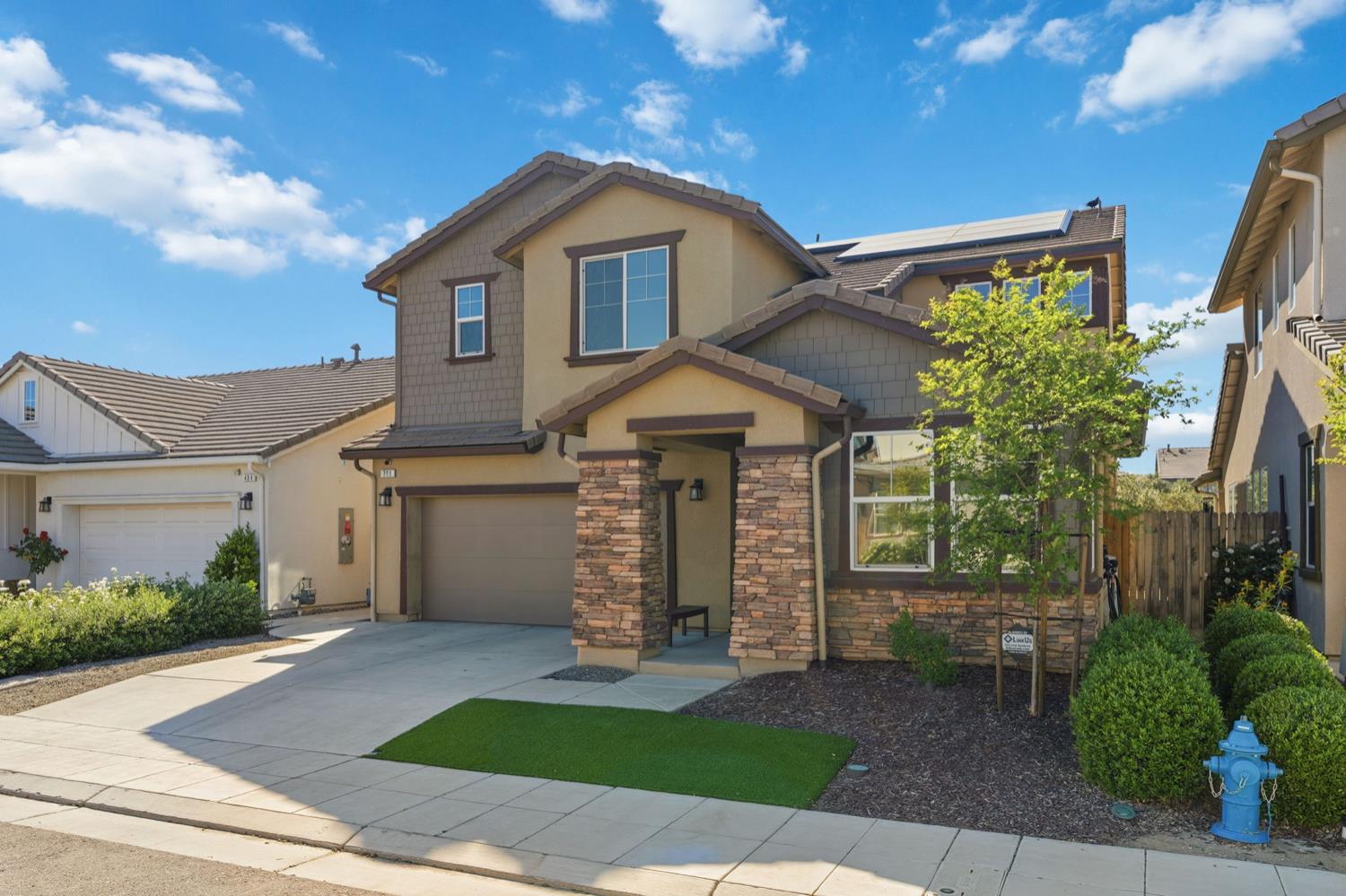 398 Atlantica Drive S, Madera, CA, 93636