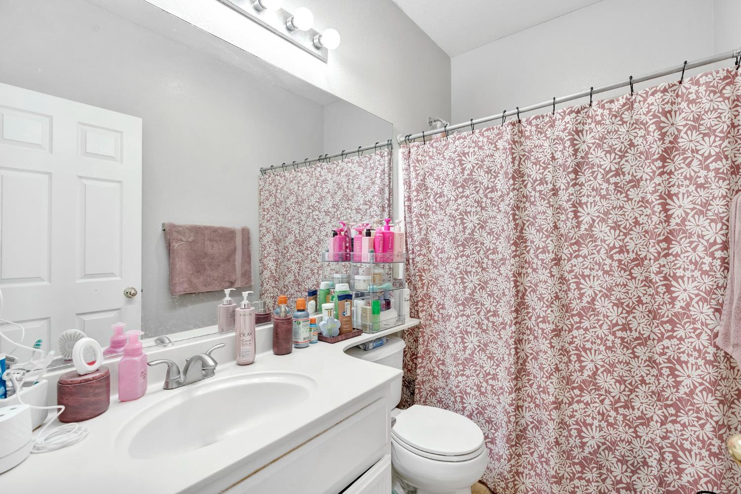 5257 E Byrd Avenue, Fresno, CA, 93725