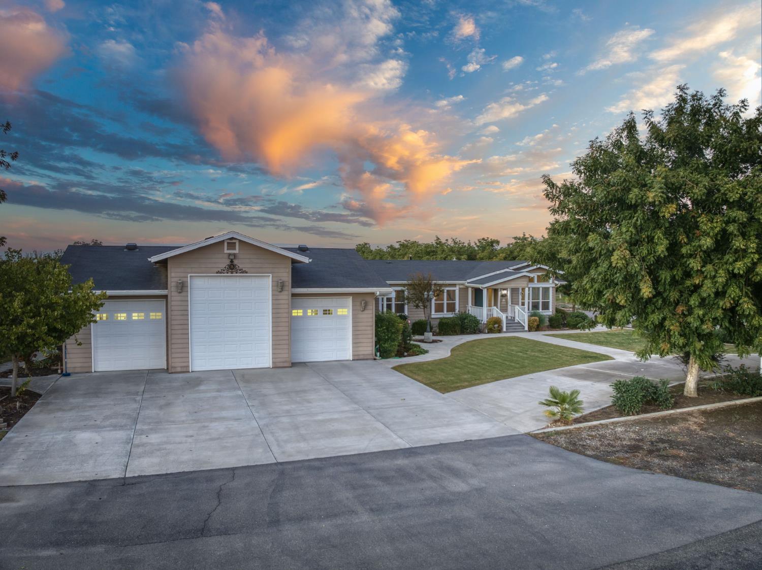 Featured listings