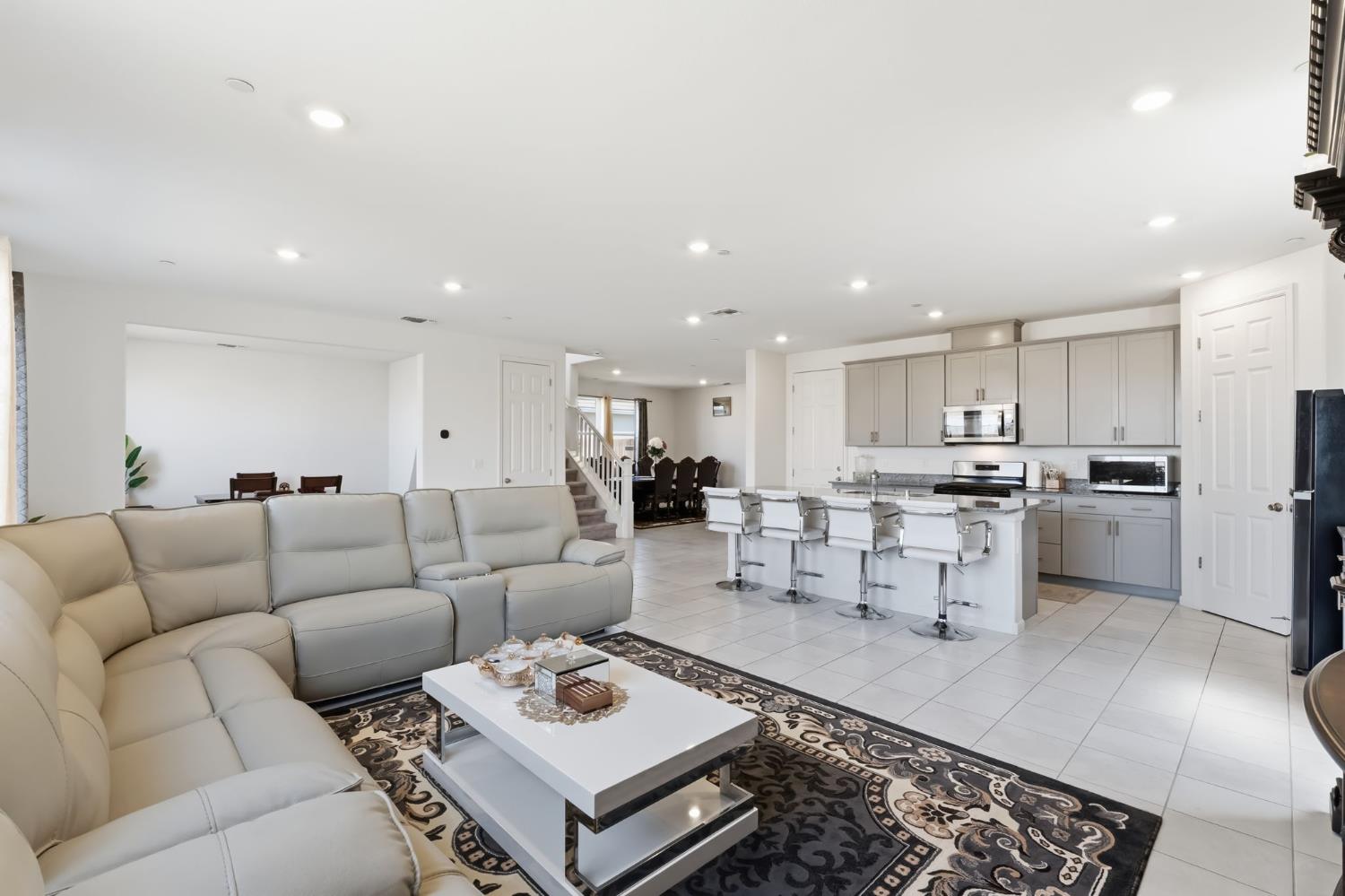 3562 E San Marino Avenue, Clovis, CA, 93619