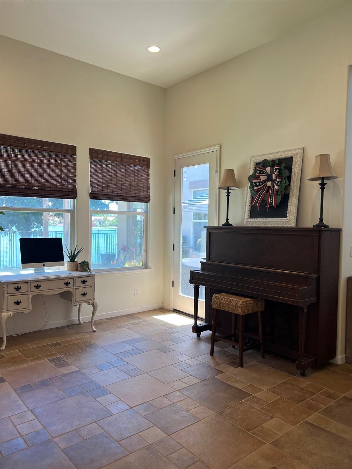 8730 Laguna Street, Chowchilla, CA, 93610