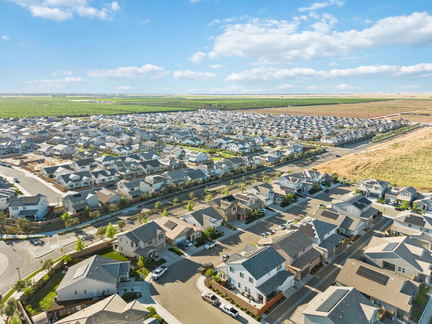 398 Atlantica Drive S, Madera, CA, 93636