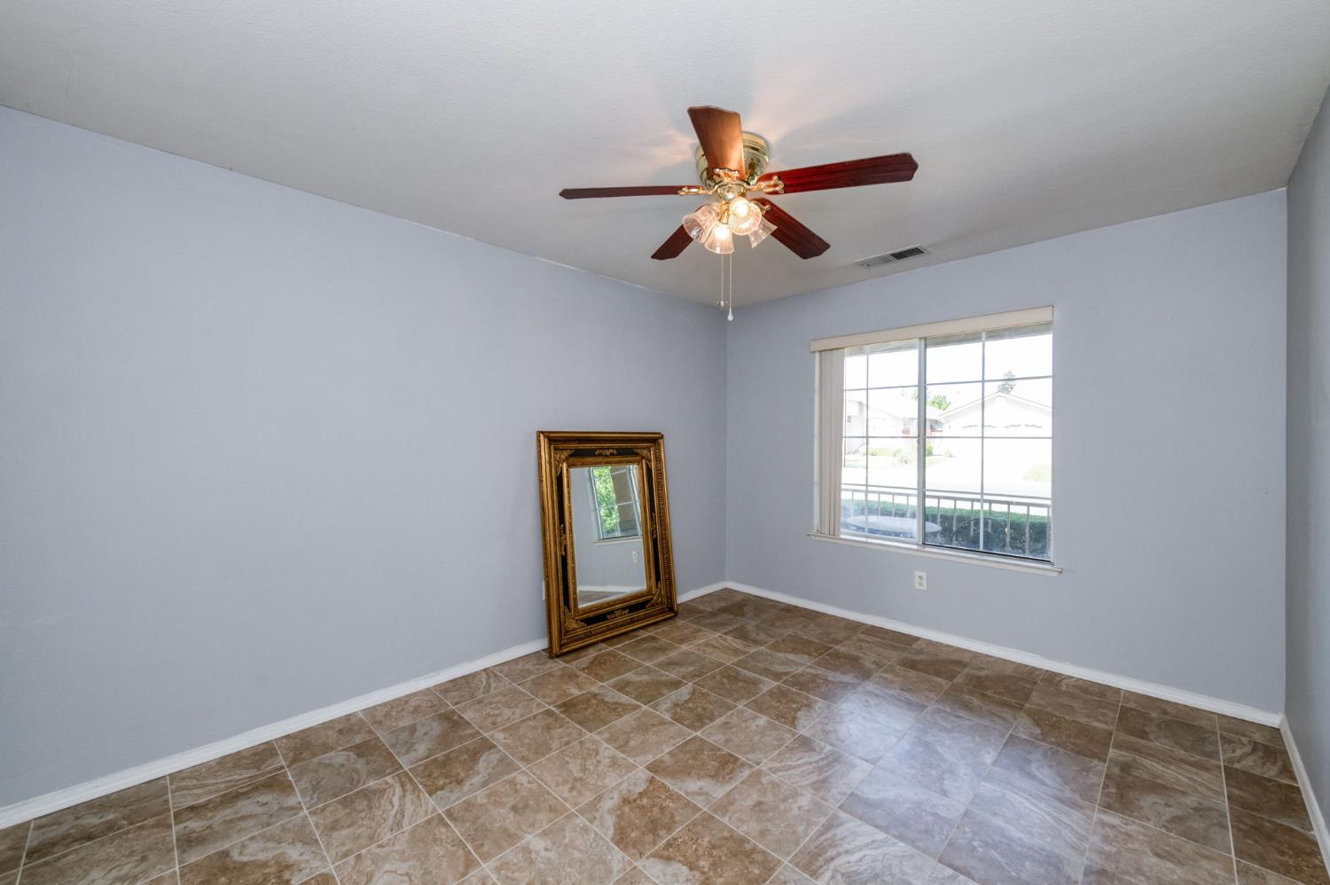 4681 W Sierra Avenue, Fresno, CA, 93722