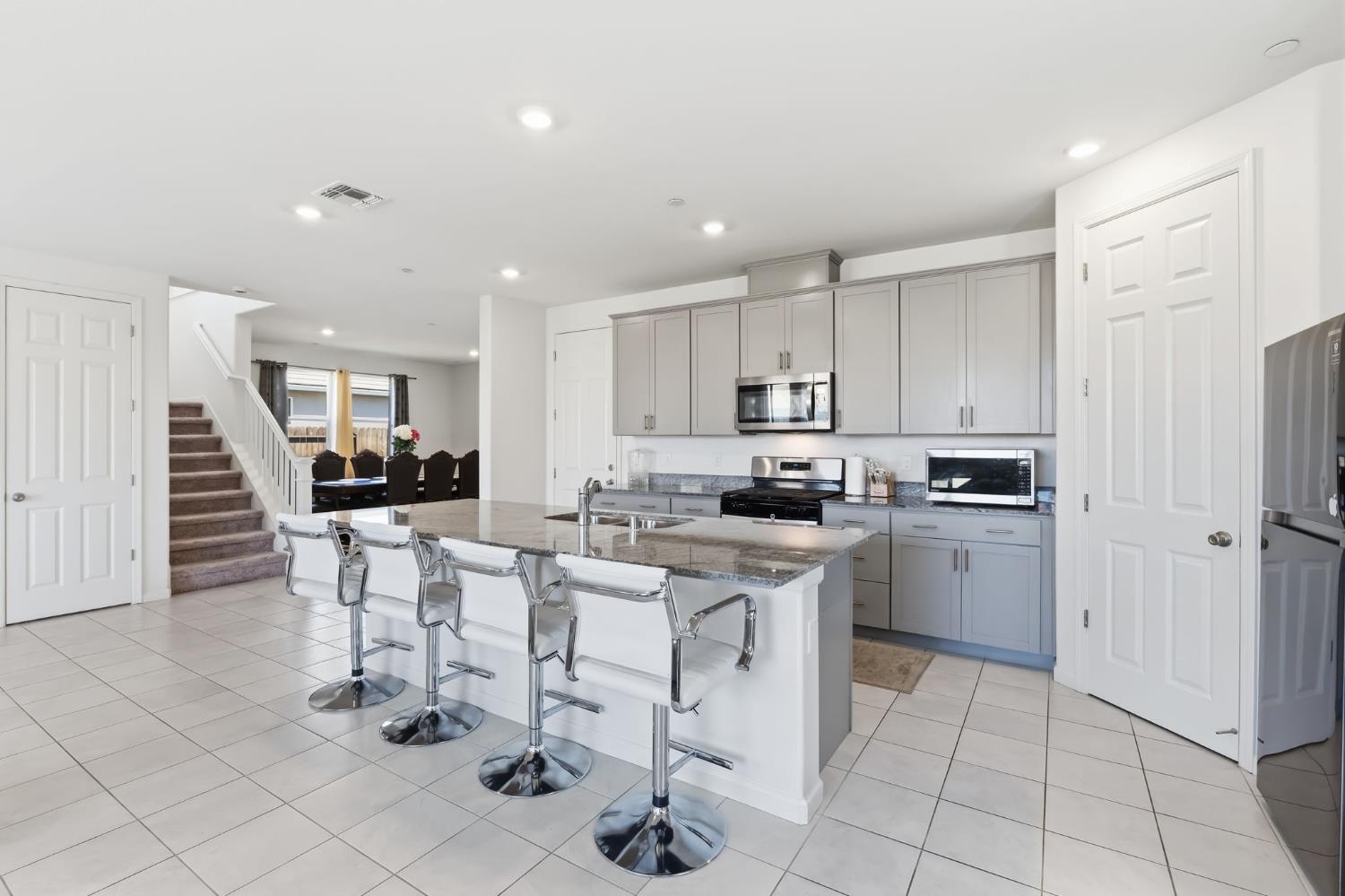 3562 E San Marino Avenue, Clovis, CA, 93619