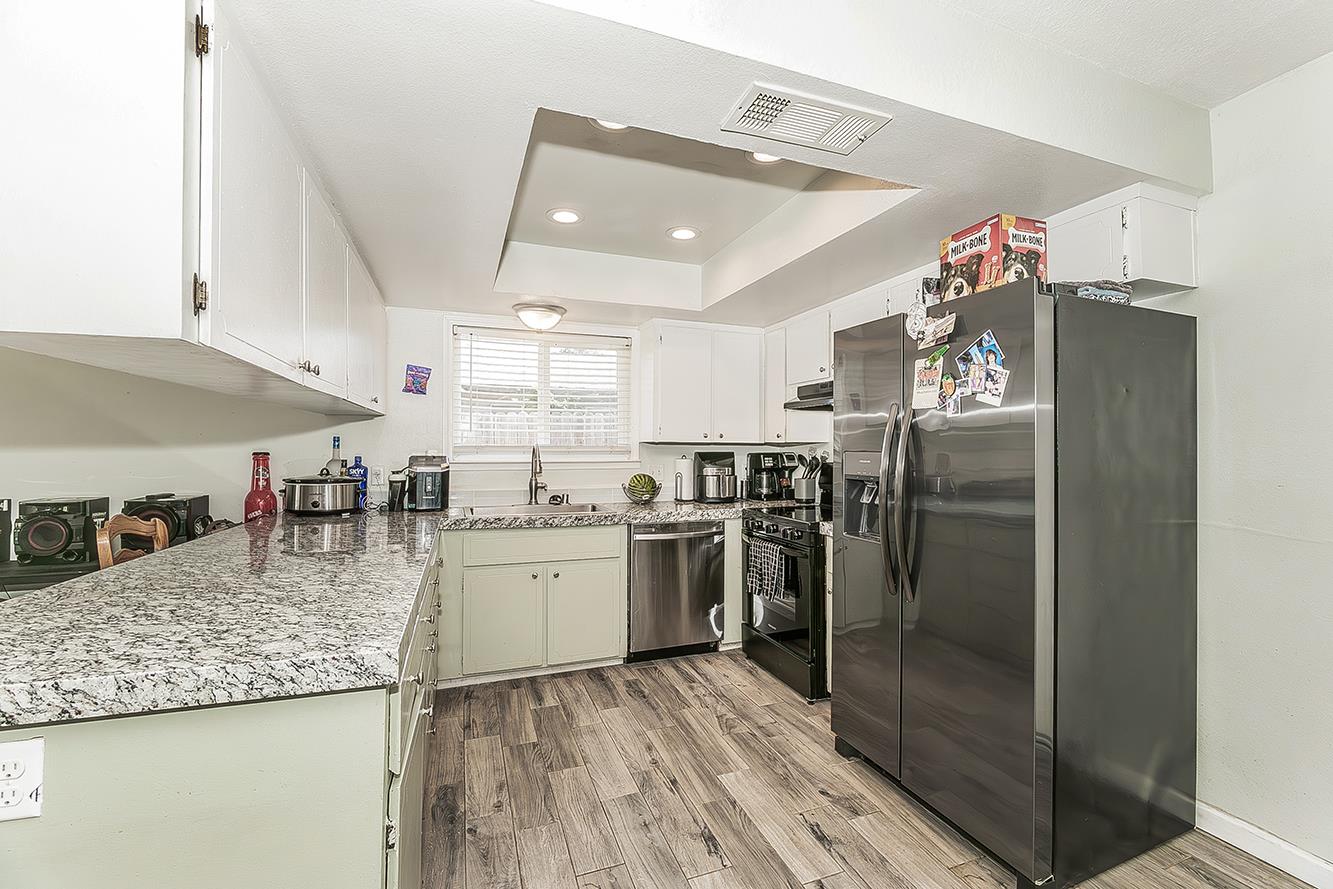 1385 Bernadine Drive, Clovis, CA, 93611