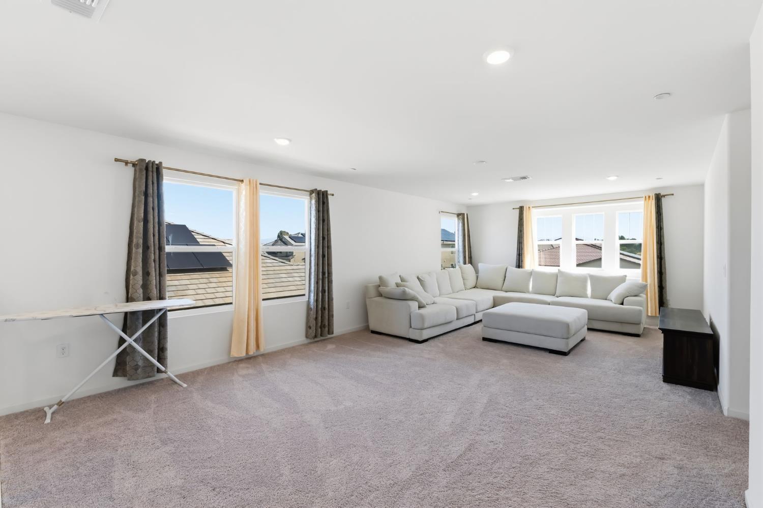 3562 E San Marino Avenue, Clovis, CA, 93619